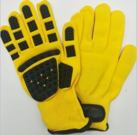 Pet Hair Removal Gloves; Pet Grooming Gloves; Bathing; Hair Remover Gloves; Gentle Brush for Cats; Dogs; and Horses (Color: Yellow)